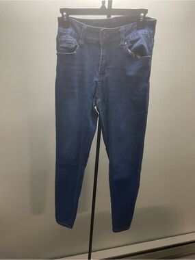 Women's Navy Skinny Jeans with Stretch - Sleek Mid-Rise Fit
